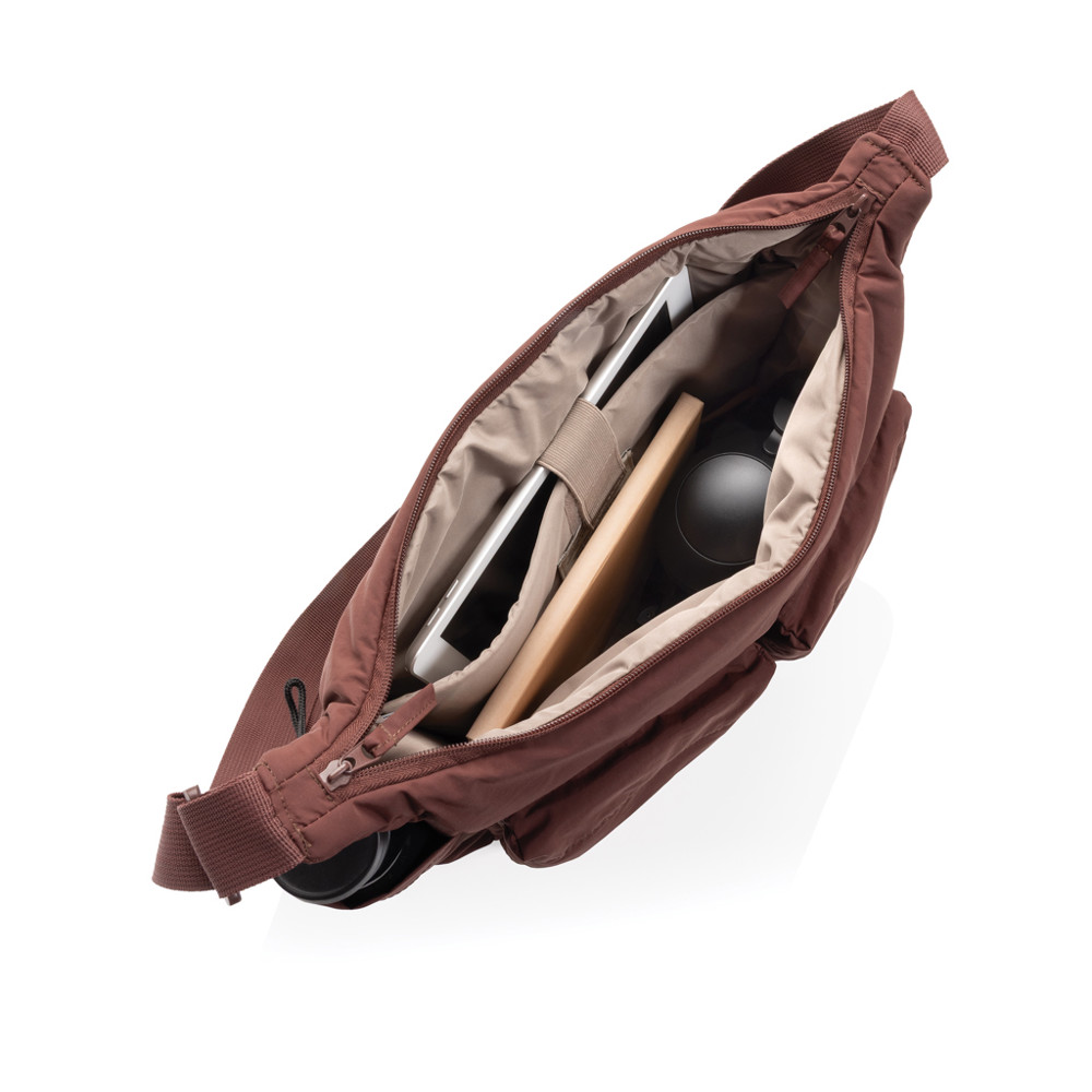 KENTO URBAN gepolsterte Crossover-Tasche aus RCS rec. Nylon