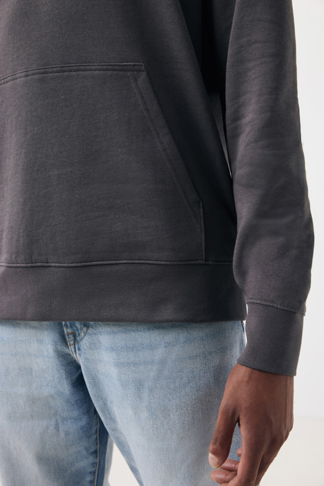 IQONIQ Rila Lightweight Hoodie aus recycelter Baumwolle
